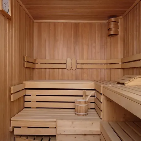 Schwarzwald-kitz Mit Pool Und Sauna Lenzkirch