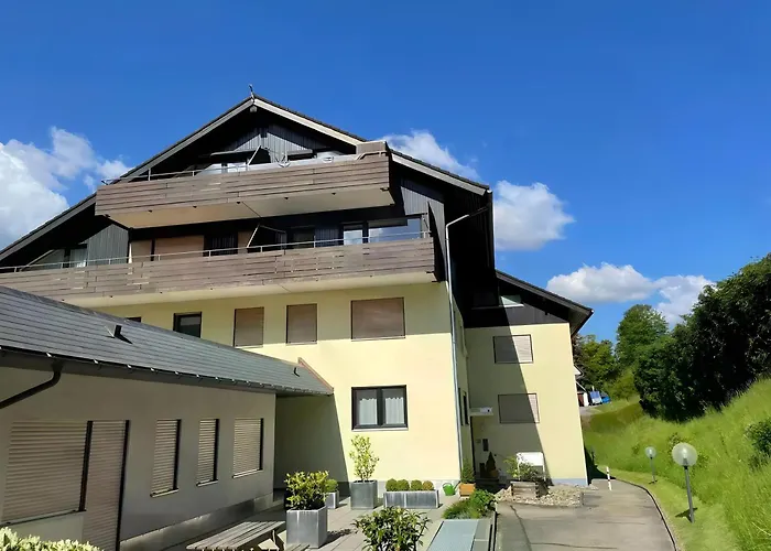 Schwarzwald-kitz Mit Pool Und Sauna Lenzkirch