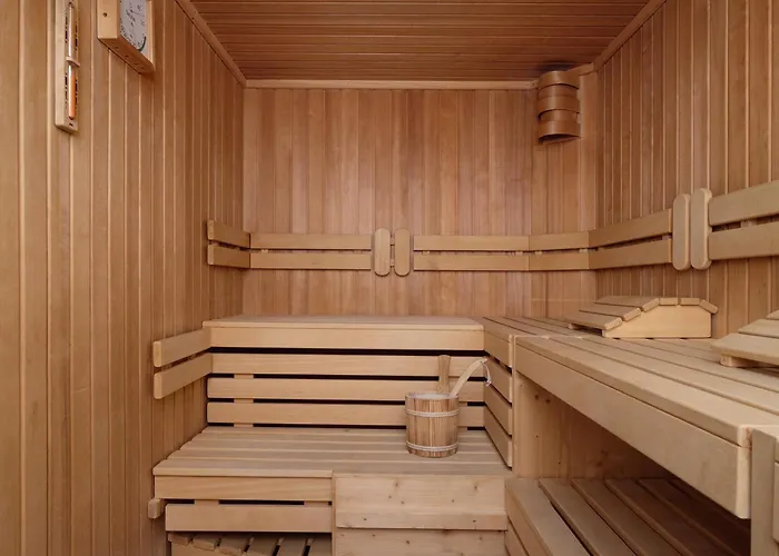 Schwarzwald-kitz Mit Pool Und Sauna Lenzkirch